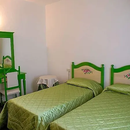 La Food & Drink For Rent - No Reception - * LʼAquila