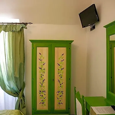 Apartmán La Food & Drink For Rent - No Reception -